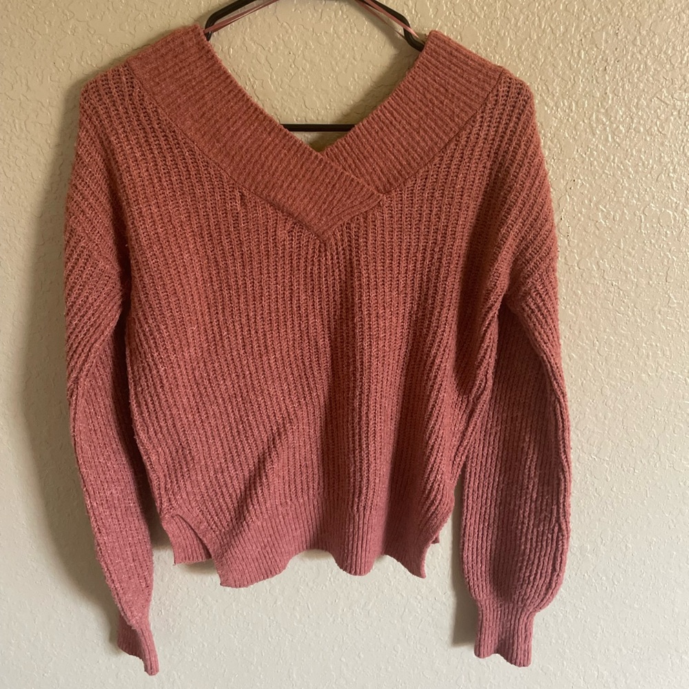 pink sweater